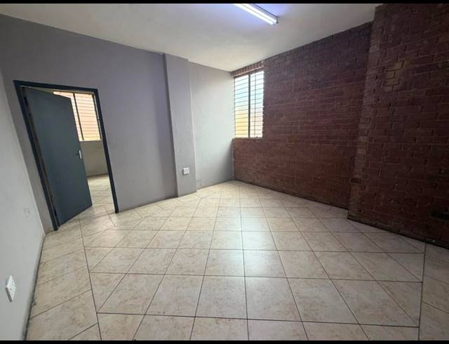 BUSINESS PROPERTY TO RENT IN SUNDERLAND RIDGE